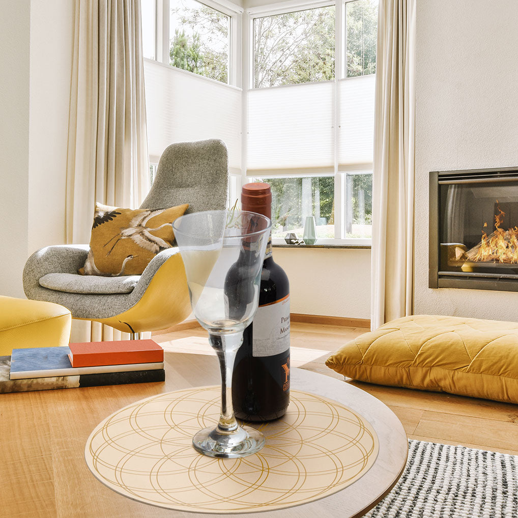 Nicht nur Wasser, sondern auch andere Getränke wie Ihr Lieblingswein wird nach wenigen Sekunden mit dem Untersetzer® energetisiert.